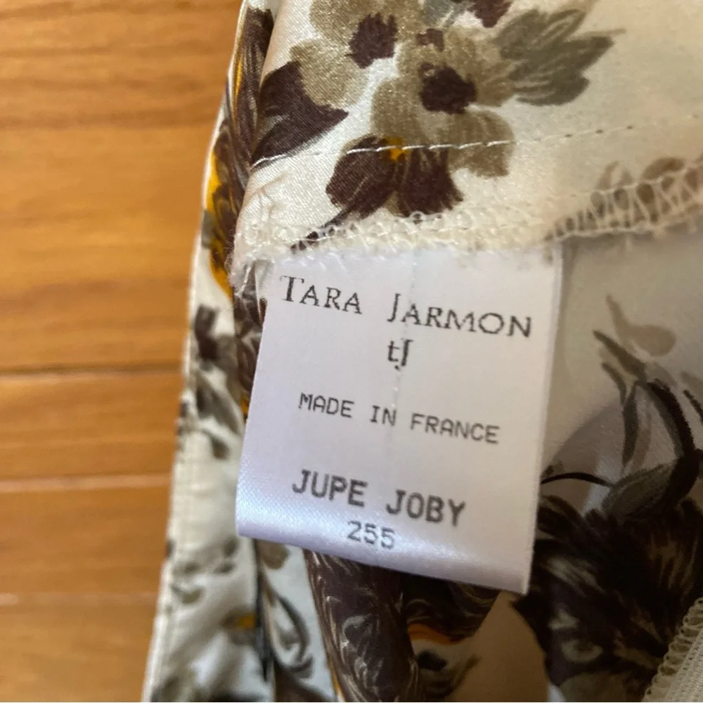 Tara Jarmon gray and yellow silk midi skirt
